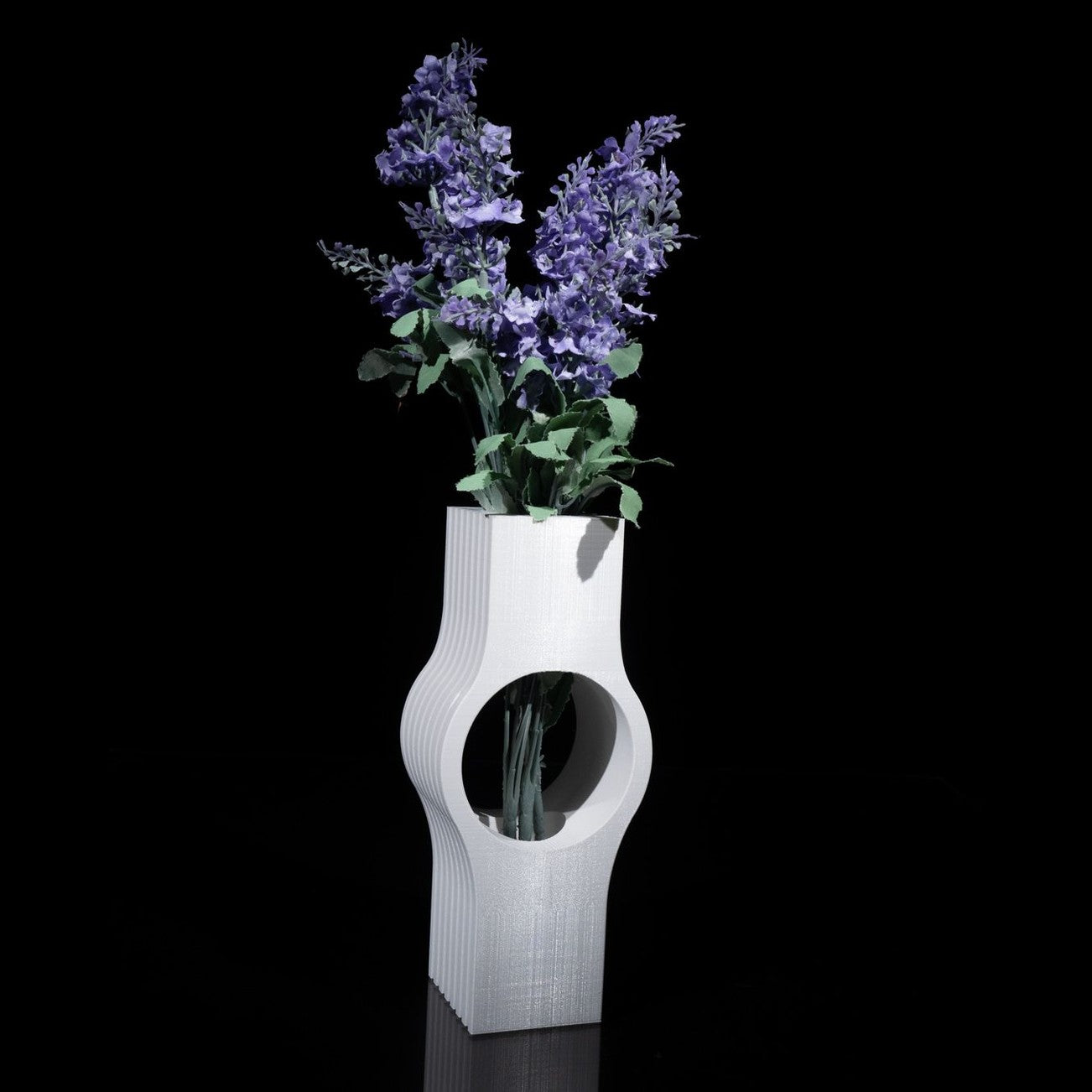 Nallo Vase